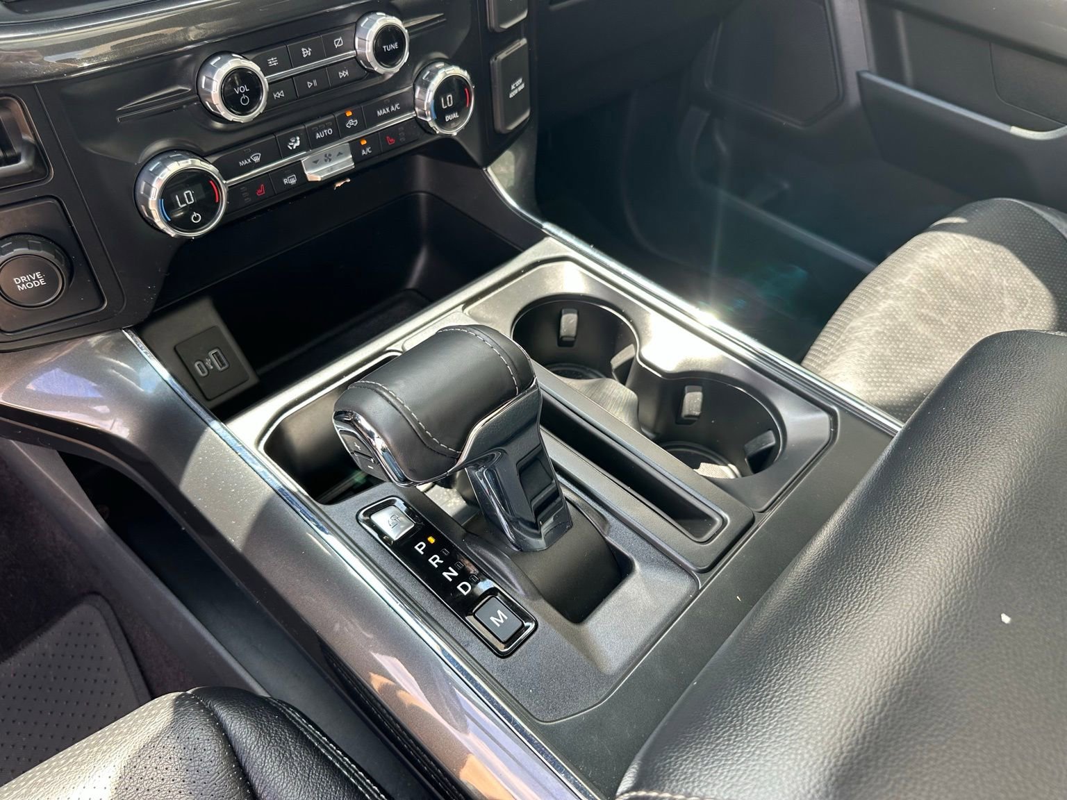 Used 2021 Ford F150 XLT w/ Equipment Group 302A High RWD image 15