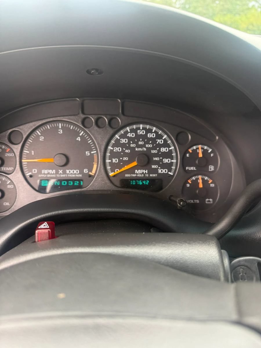 Used 2001 Chevrolet S10 Pickup LS AWD/4WD image 13