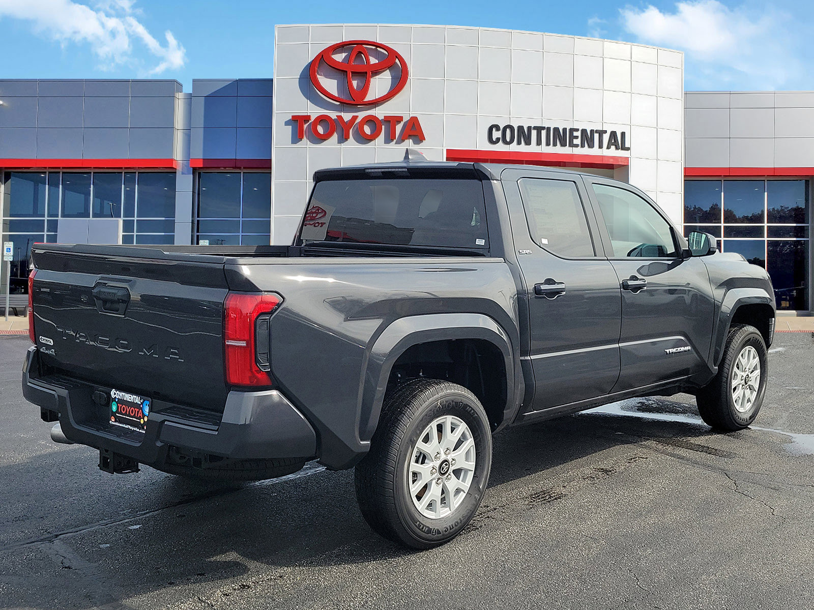 New 2026 Toyota Tacoma SR5 AWD/4WD image 5