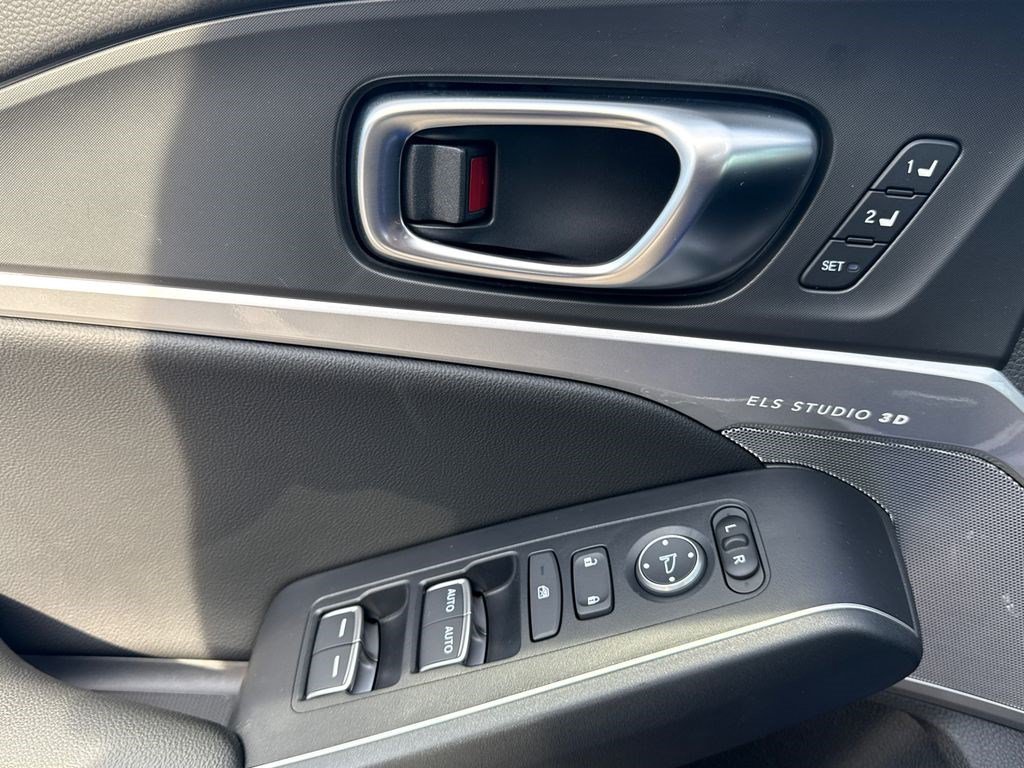 Used 2025 Acura Integra A-Spec FWD image 21