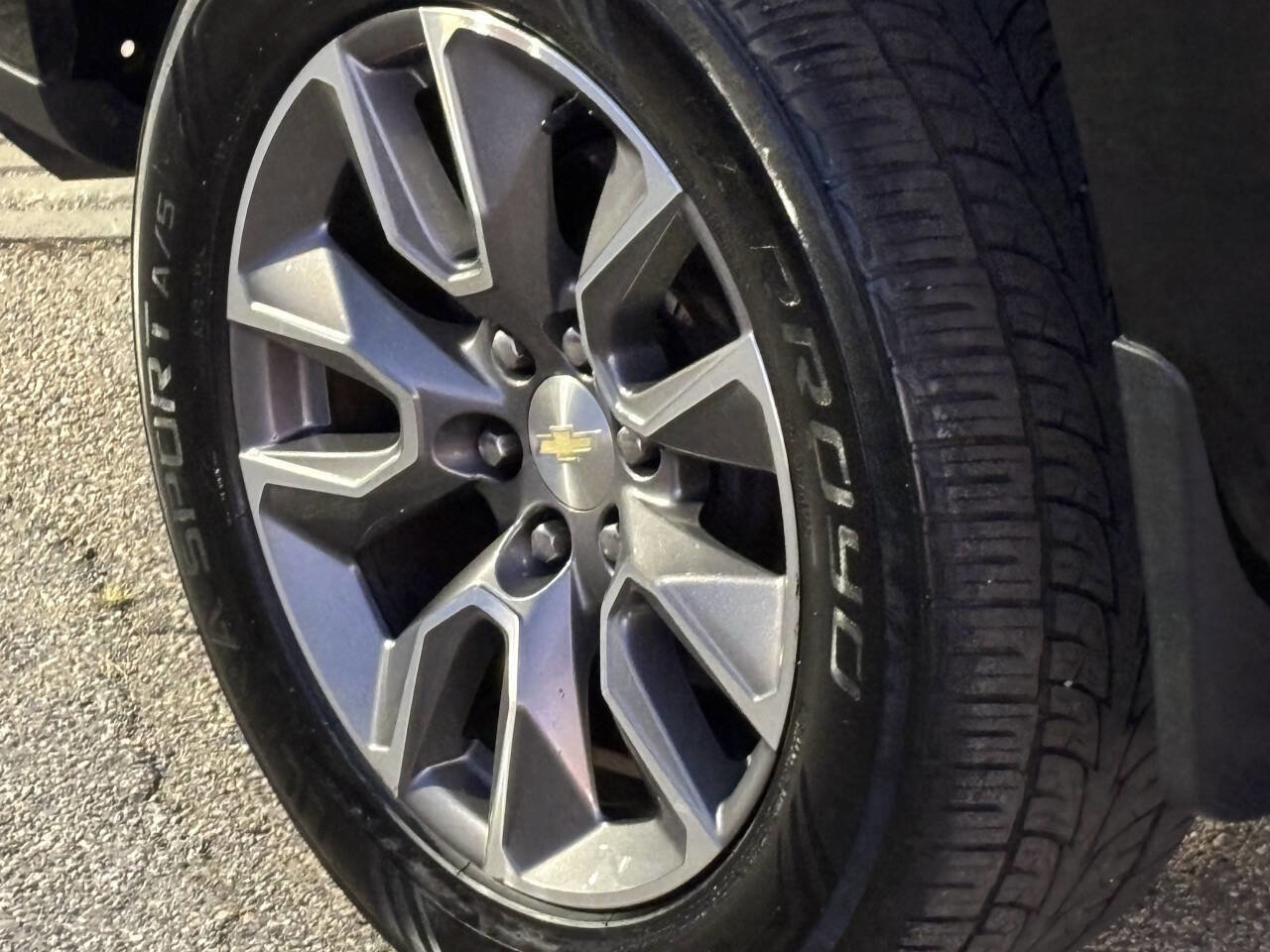 Used 2019 Chevrolet Silverado 1500 LT w/ All-Star Edition image 18