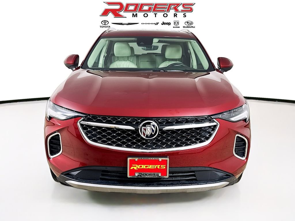 Used 2023 Buick Envision Avenir image 2