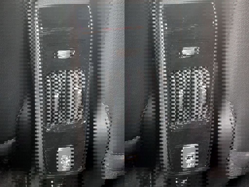 New 2026 Jeep Compass Limited AWD/4WD image 24