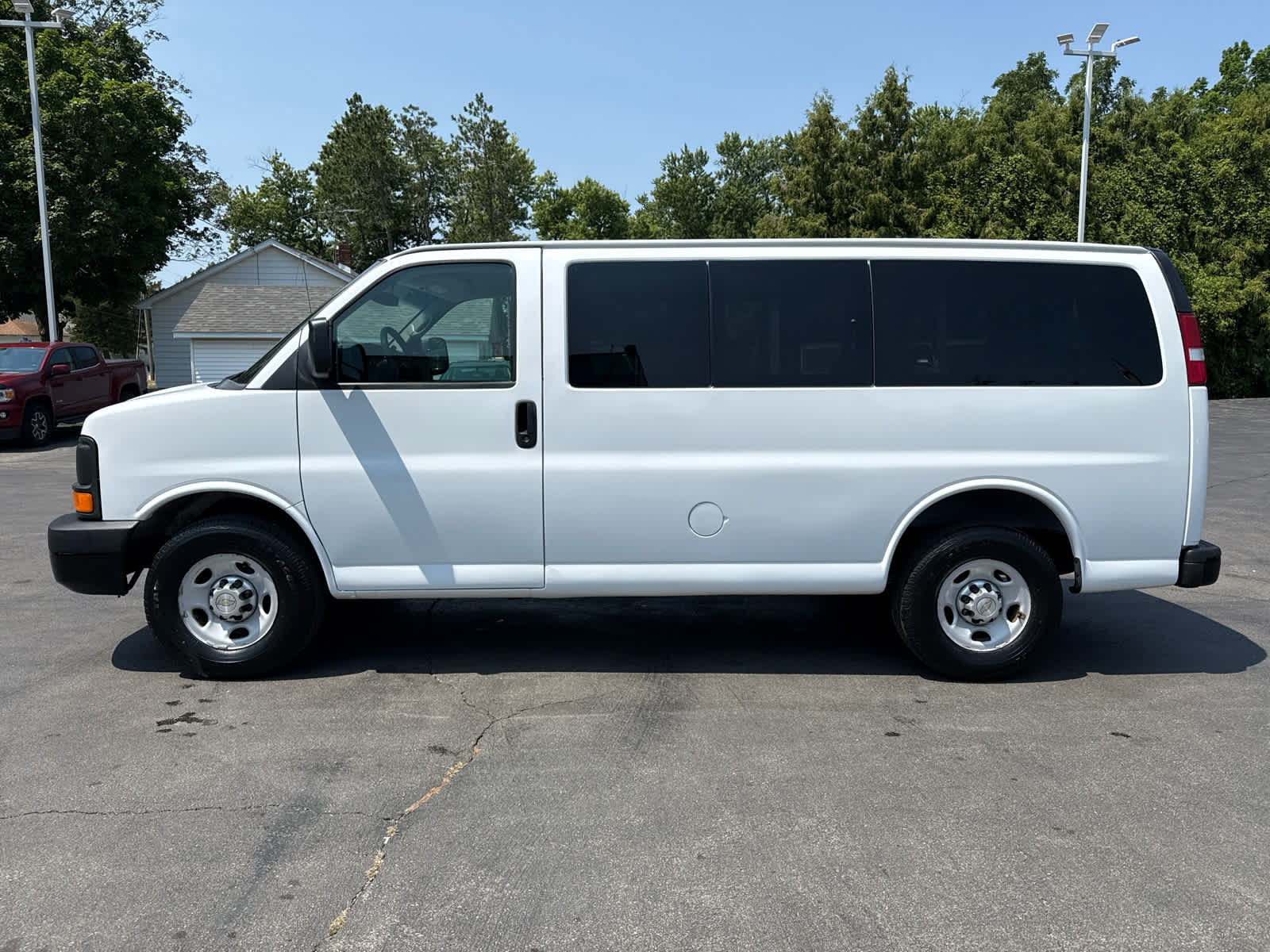 Used 2012 Chevrolet Express 2500 LS RWD image 6