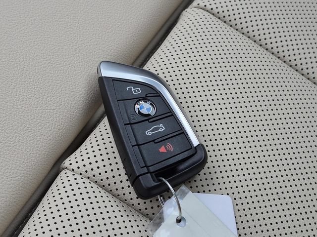 Used 2024 BMW X4 xDrive30i w/ Premium Package AWD/4WD image 41