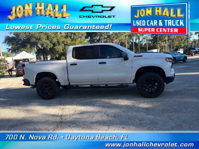 Used 2024 Chevrolet Silverado 1500 Custom Trail Boss w/ Turbomax Blackout Package AWD/4WD image 12