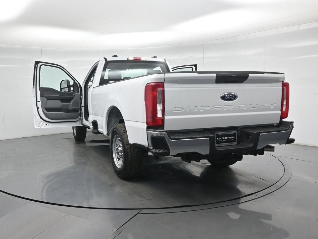New 2026 Ford F350 XL w/ XL Chrome Package RWD image 24