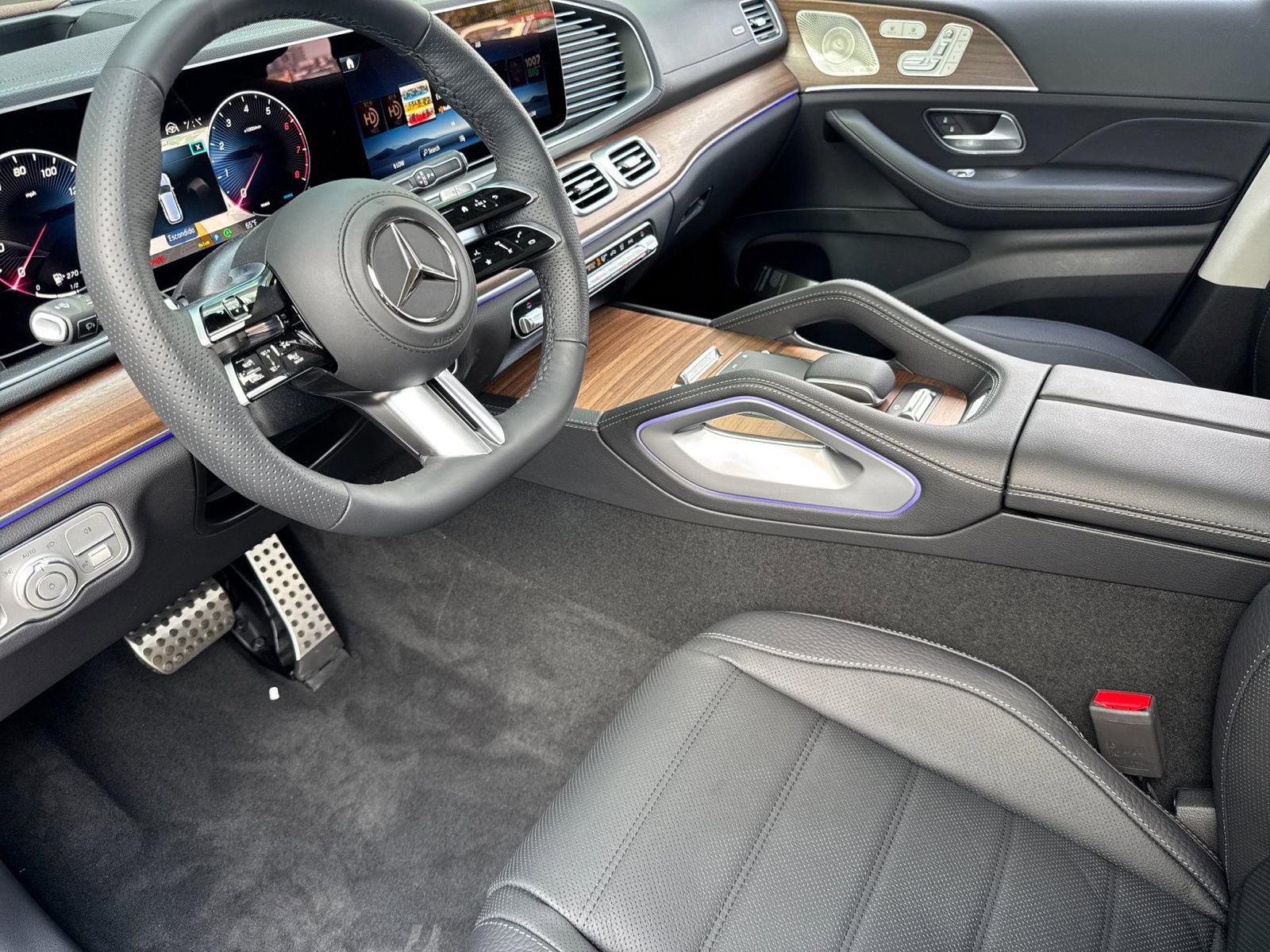 New 2025 Mercedes-Benz GLS 450 4MATIC image 10