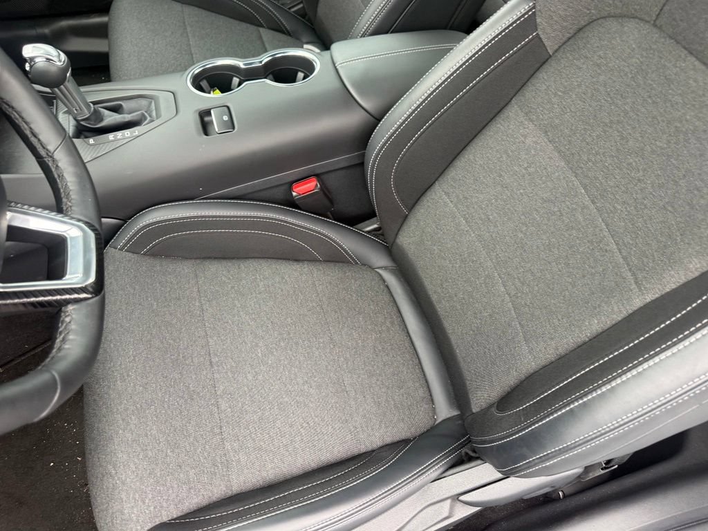 Used 2025 Ford Mustang Coupe RWD image 19