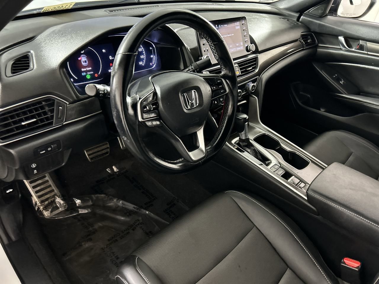 Used 2022 Honda Accord Sport image 12