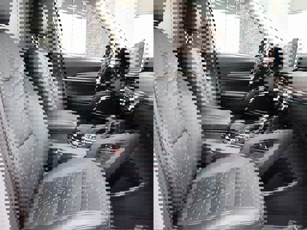 Used 2022 Kia Telluride SX w/ SX Prestige Package image 10