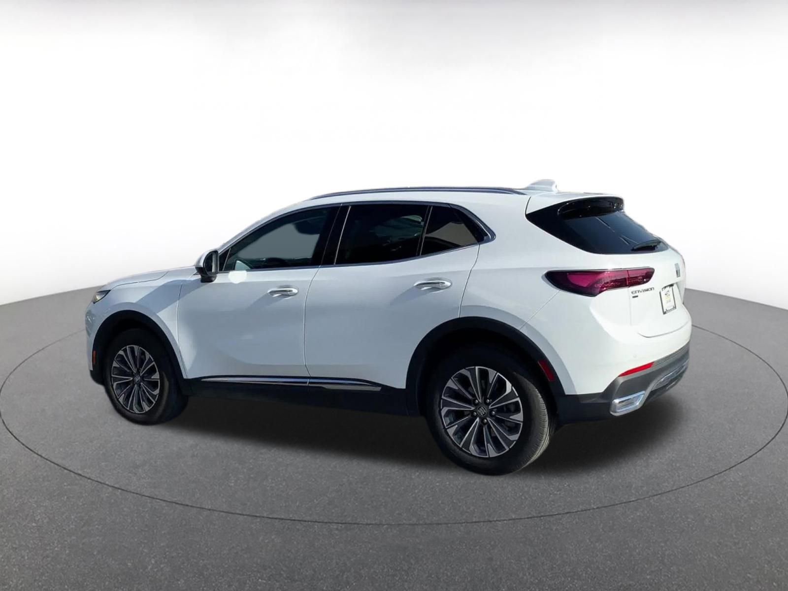 Used 2024 Buick Envision Preferred image 10