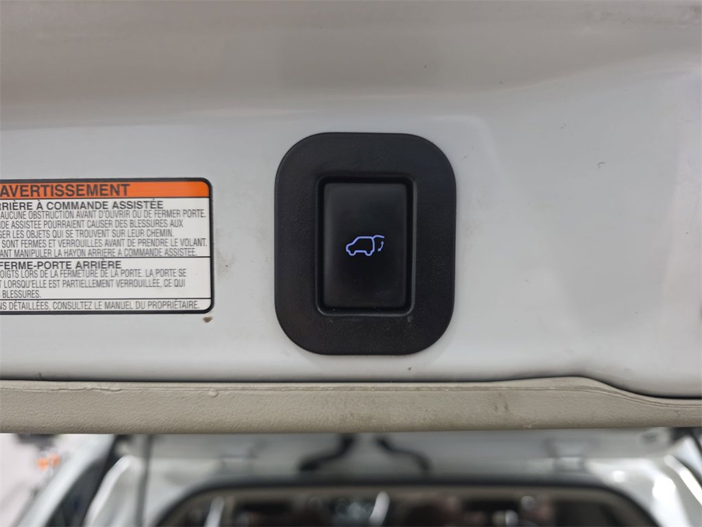 Used 2020 Toyota Sienna Limited Premium image 14