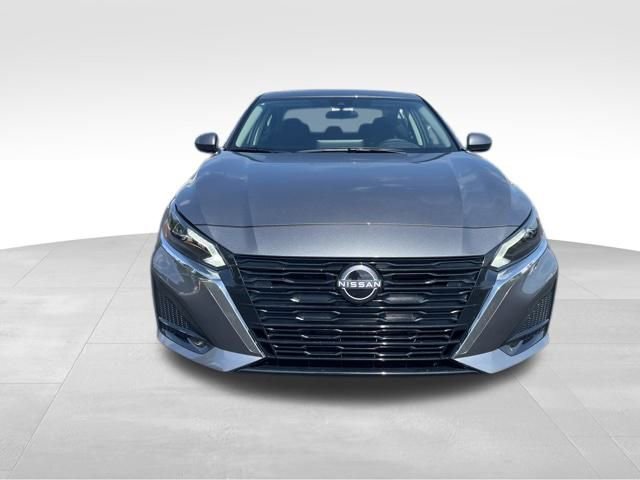 New 2025 Nissan Altima 2.5 SV w/ SV Premium Package image 3