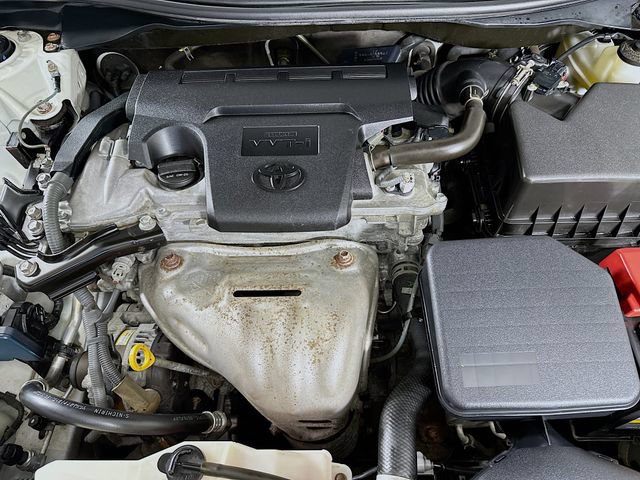 Used 2012 Toyota Camry SE FWD image 31