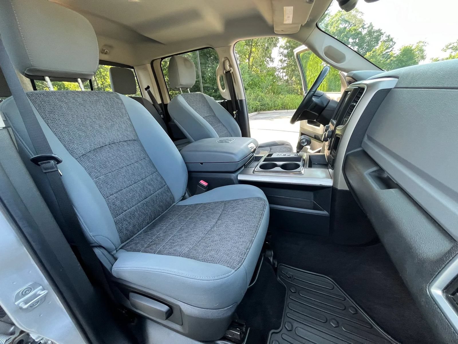 Used 2013 RAM 1500 Outdoorsman AWD/4WD image 19