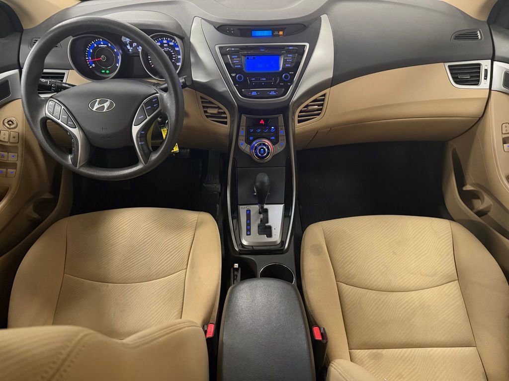 Used 2013 Hyundai Elantra GLS w/ Preferred Pkg image 16
