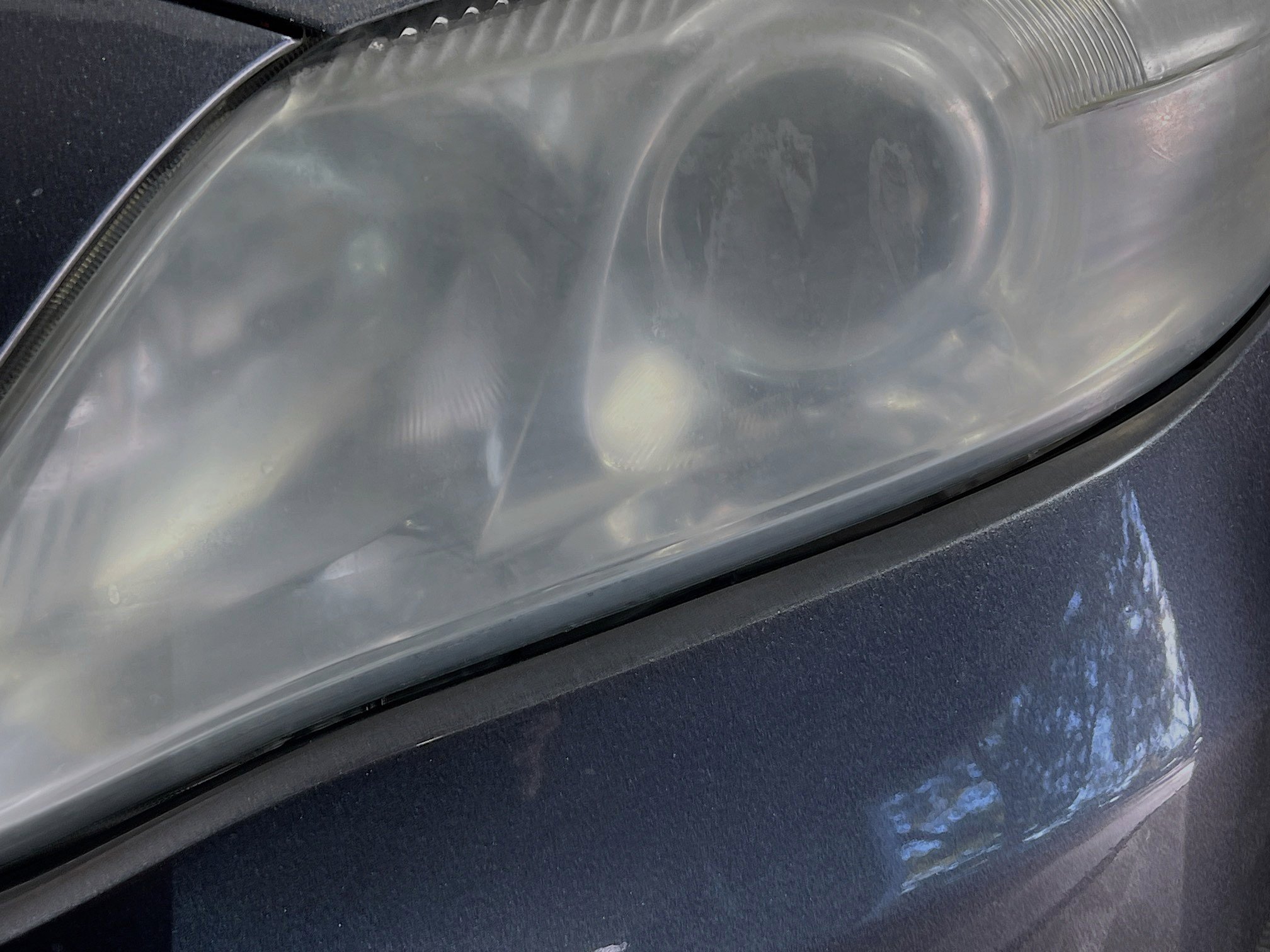 Used 2011 Toyota Camry XLE w/ SE/XLE Extra-Value Pkg image 12