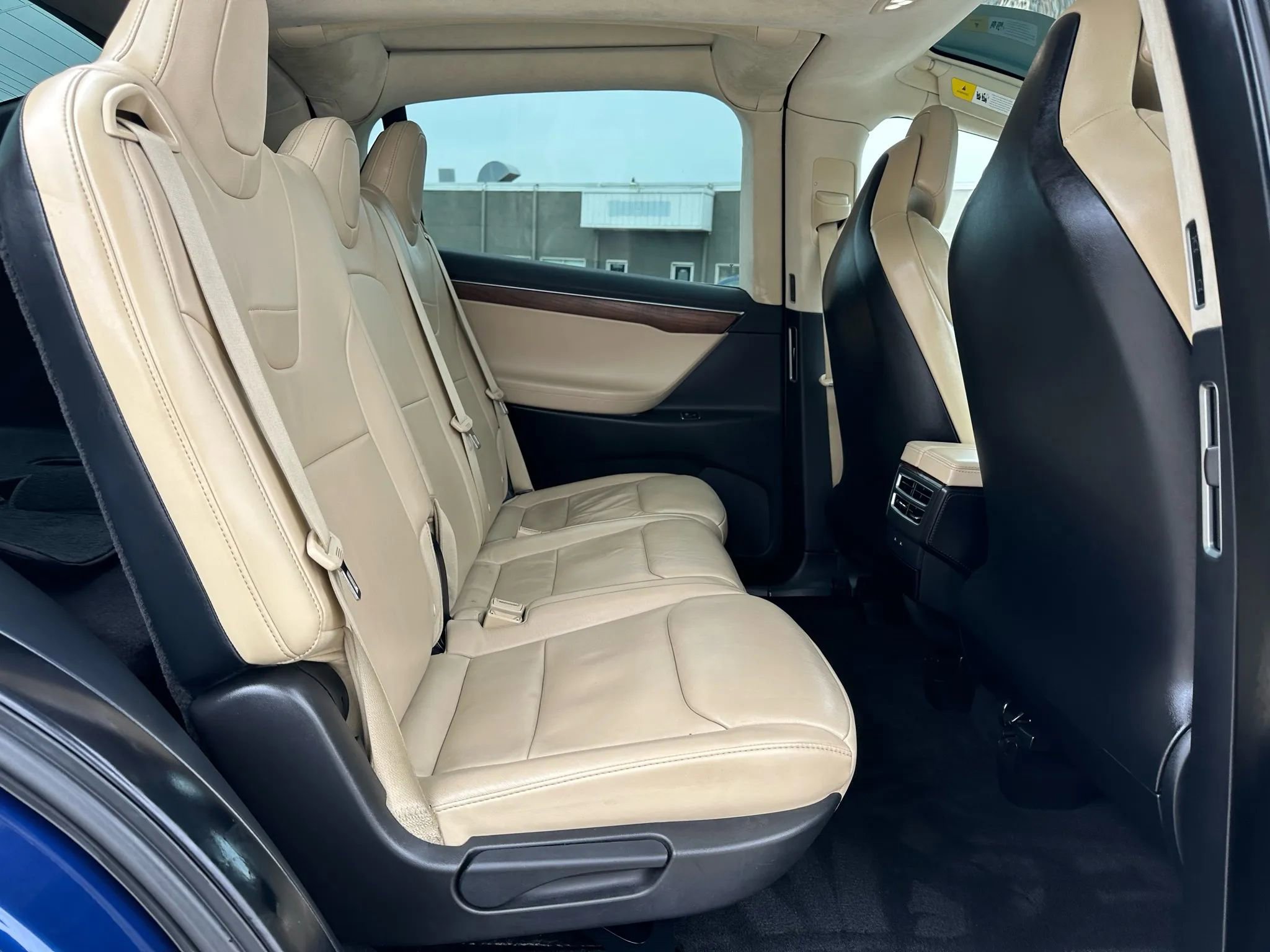 Used 2017 Tesla Model X P100D image 27