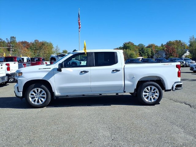 Used 2021 Chevrolet Silverado 1500 Custom w/ LPO, Dark Essentials Package AWD/4WD image 7