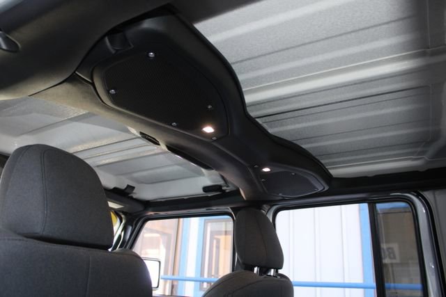 Used 2024 Jeep Wrangler Sport S image 20