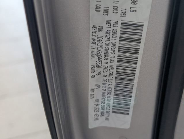 Used 2019 Jeep Cherokee Limited image 18
