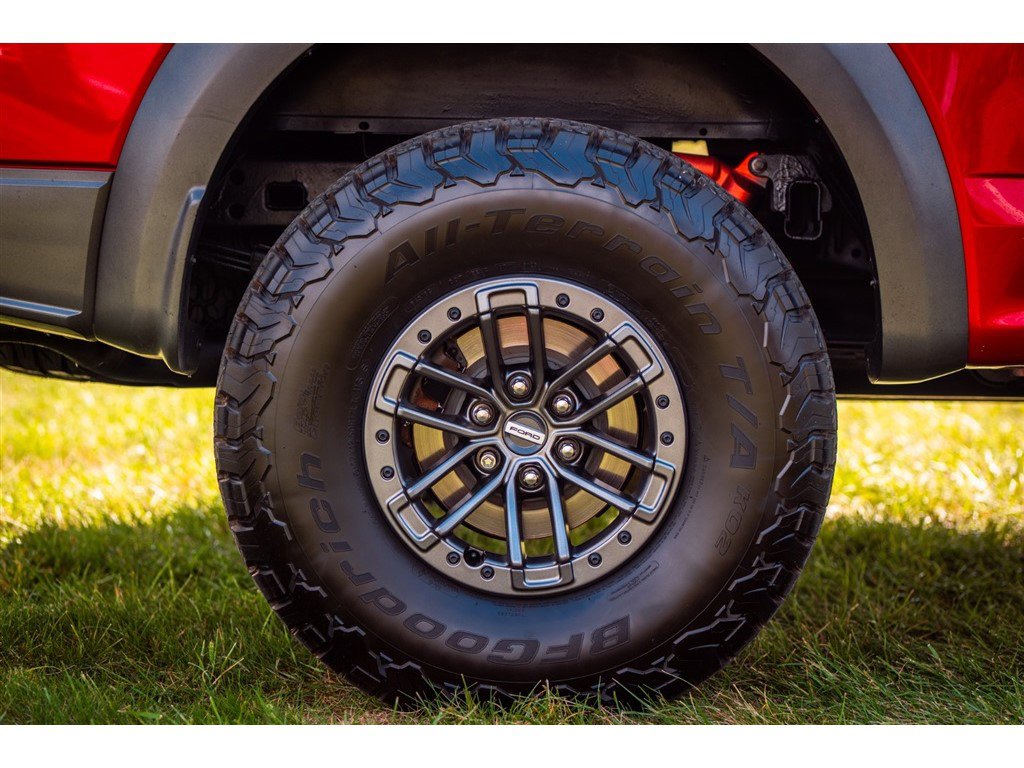 Used 2019 Ford F150 Raptor w/ Equipment Group 802A Luxury image 8