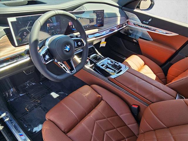 New 2026 BMW 740i RWD video 3