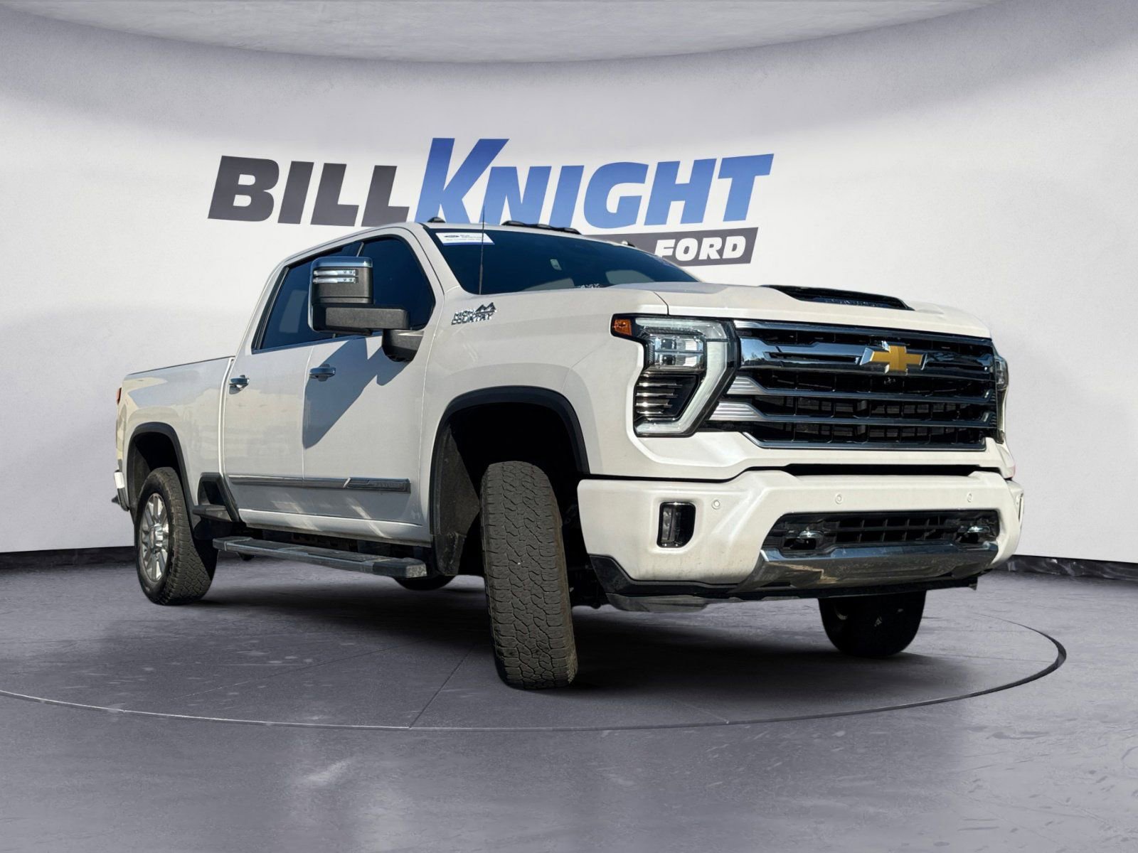 Used 2025 Chevrolet Silverado 3500 High Country w/ High Country Premium Package image 7