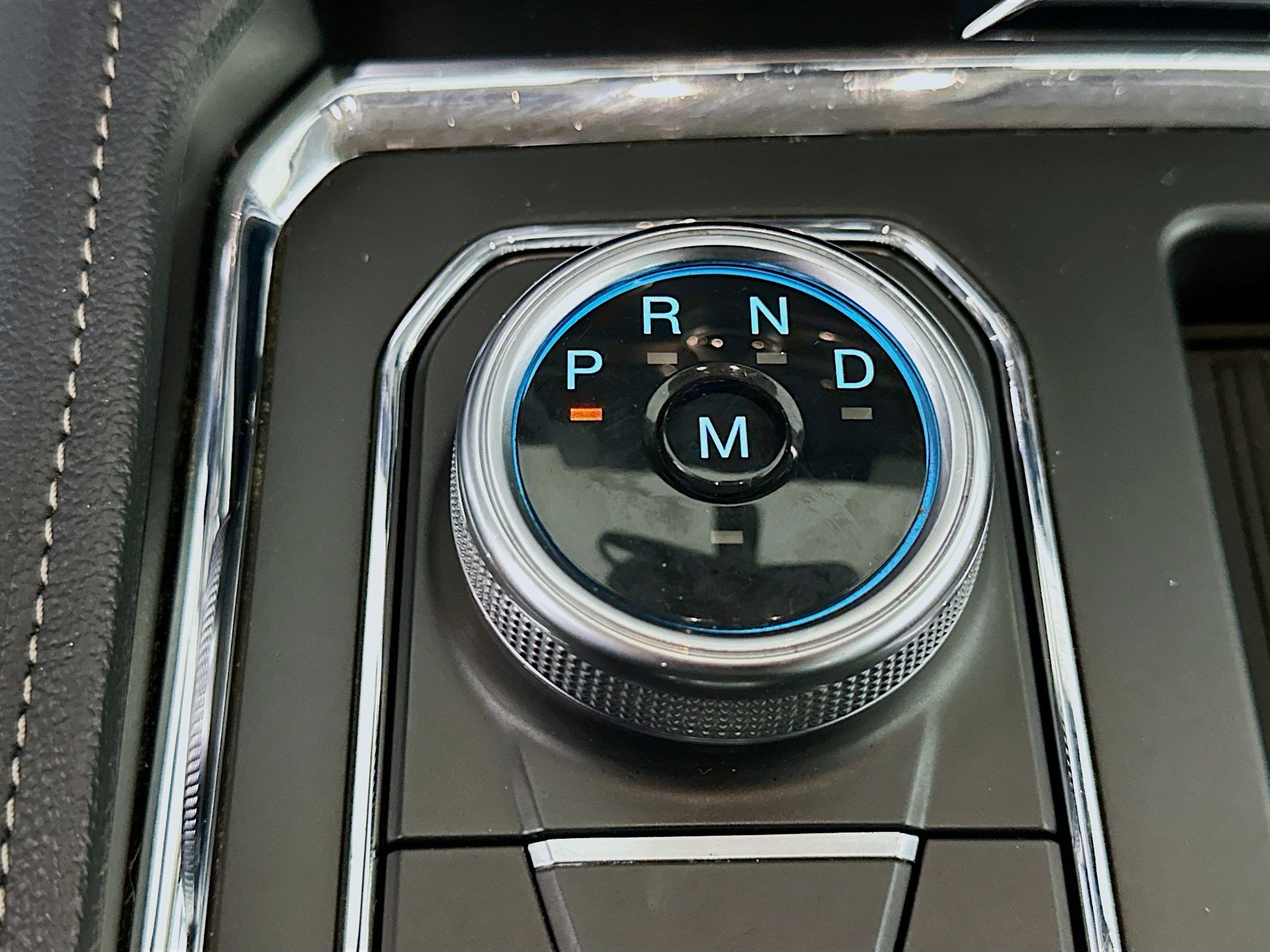 Used 2024 Ford Expedition XLT image 25