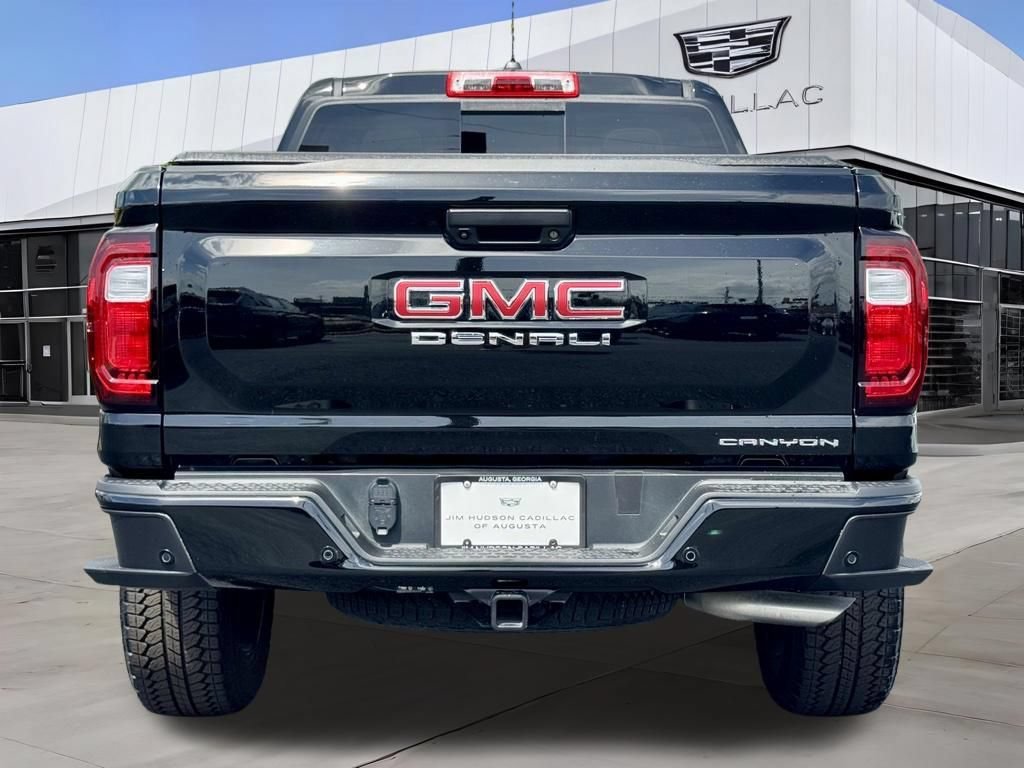Used 2026 GMC Canyon Denali AWD/4WD image 7