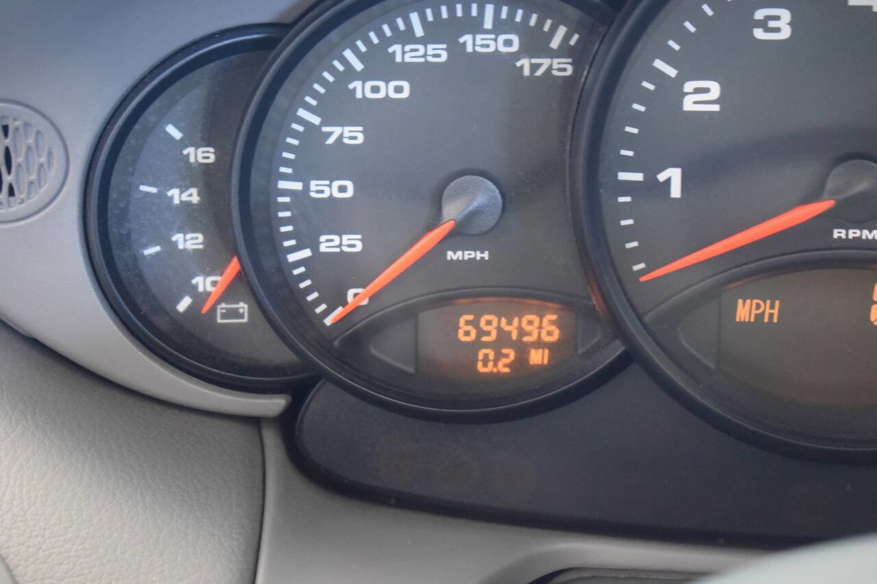 Used 2000 Porsche 911 Carrera image 52