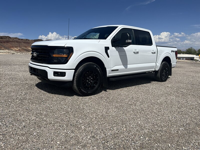 Used 2025 Ford F150 XLT w/ Equipment Group 301A Standard AWD/4WD image 4