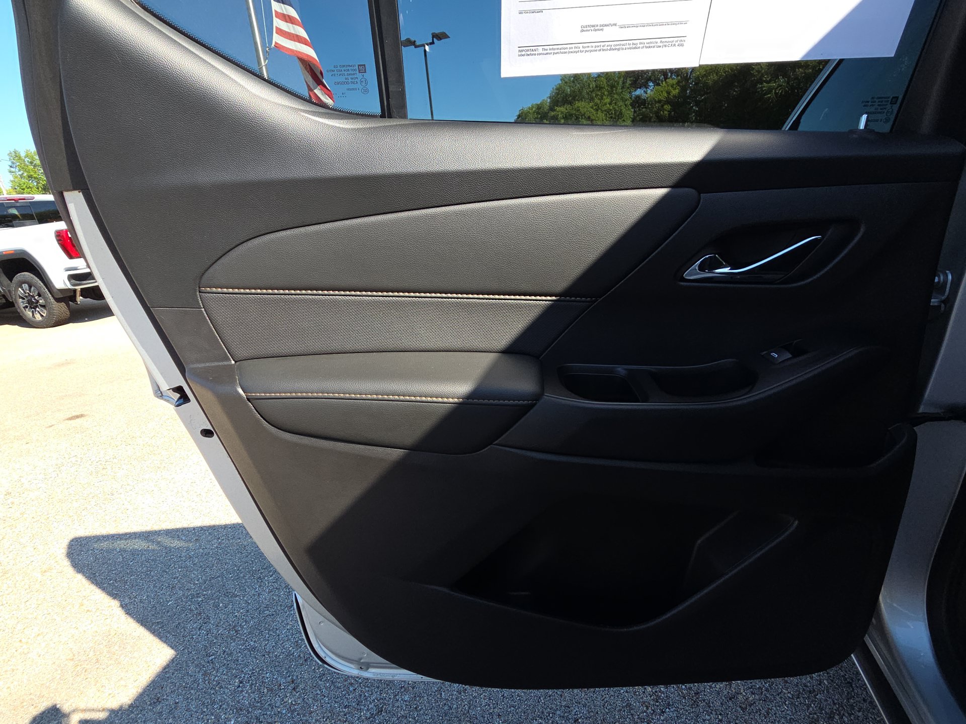Used 2019 Chevrolet Traverse Premier w/ LPO, Floor Liner Package AWD/4WD image 26