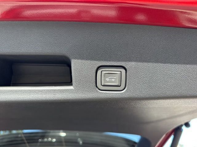 New 2026 Chevrolet Traverse LT w/ Enhanced Driving Package FWD image 55