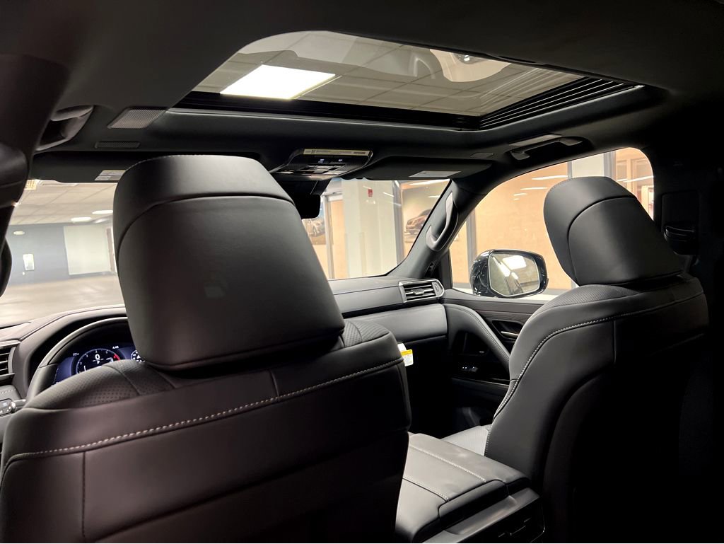 New 2026 Lexus LX 700h Luxury image 19