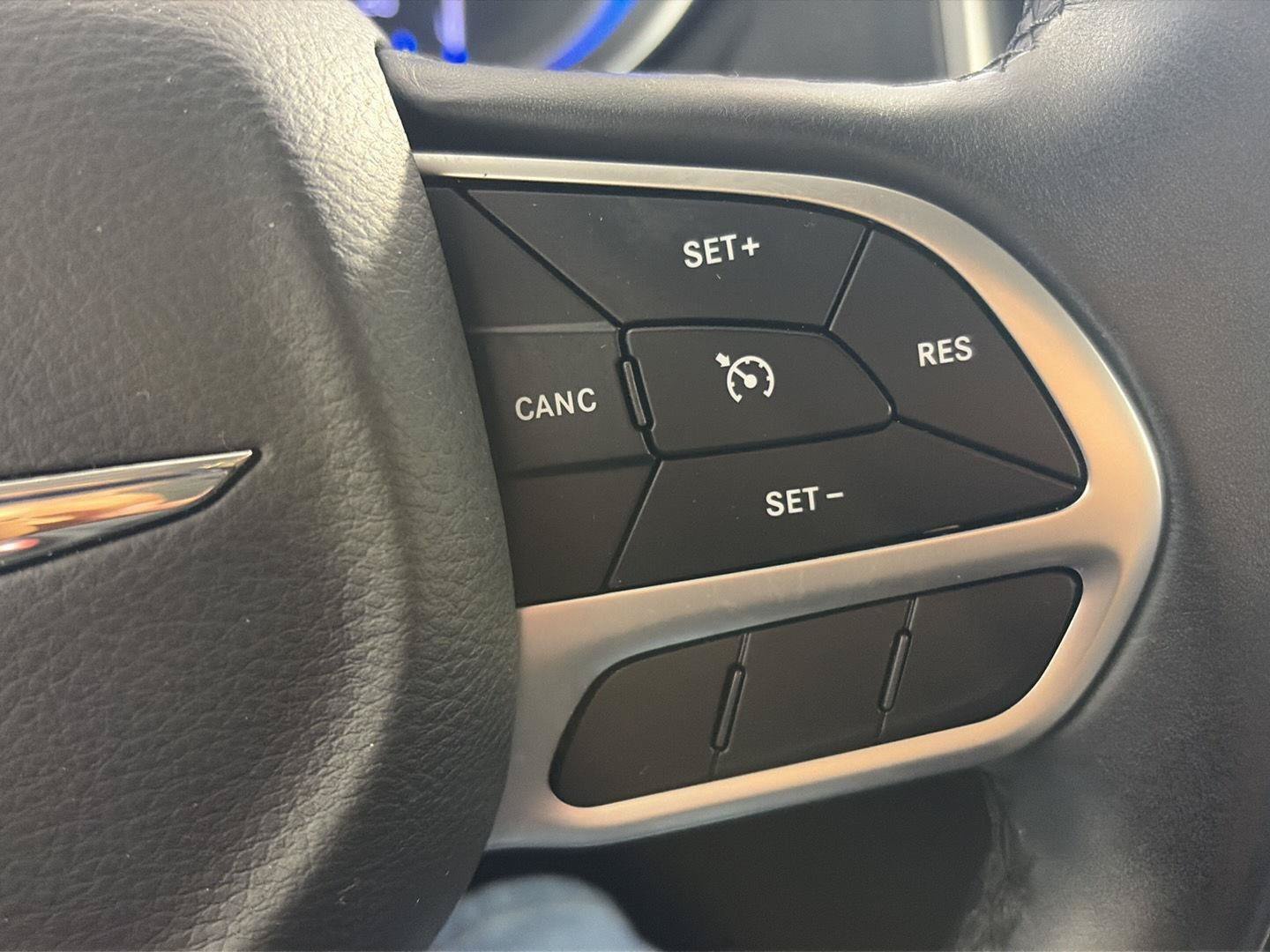 Used 2017 Chrysler 300 Limited AWD/4WD image 8