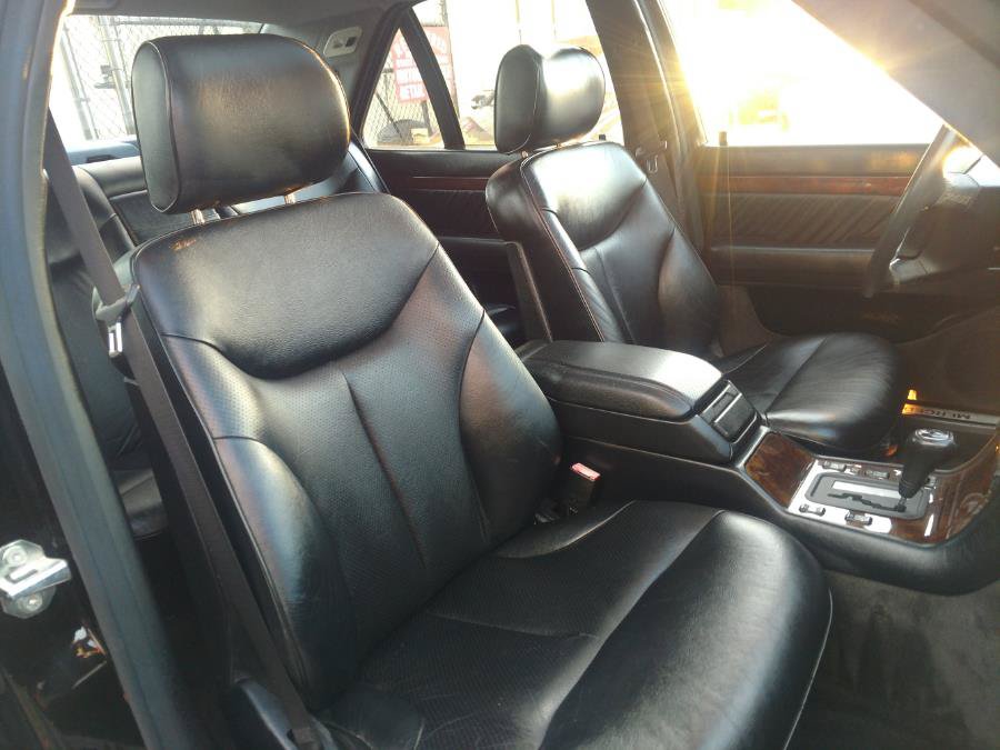 Used 1996 Mercedes-Benz S 320 image 13