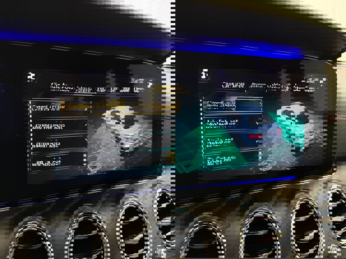 Used 2021 Mercedes-Benz E 53 AMG 4MATIC Sedan image 33