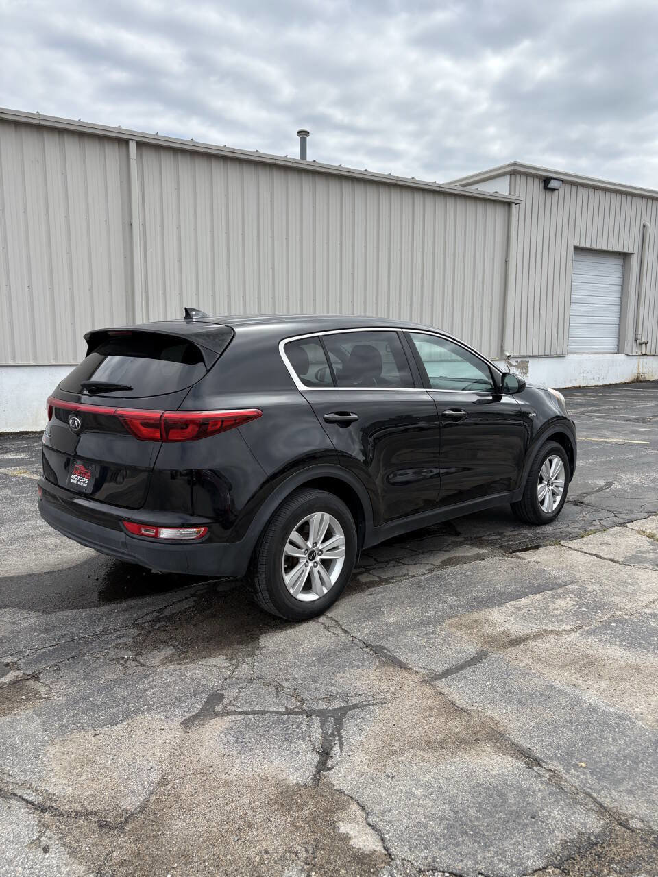 Used 2019 Kia Sportage LX image 4