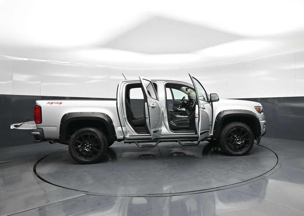 Used 2020 Chevrolet Colorado LT w/ Colorado RST Special Edition AWD/4WD image 5