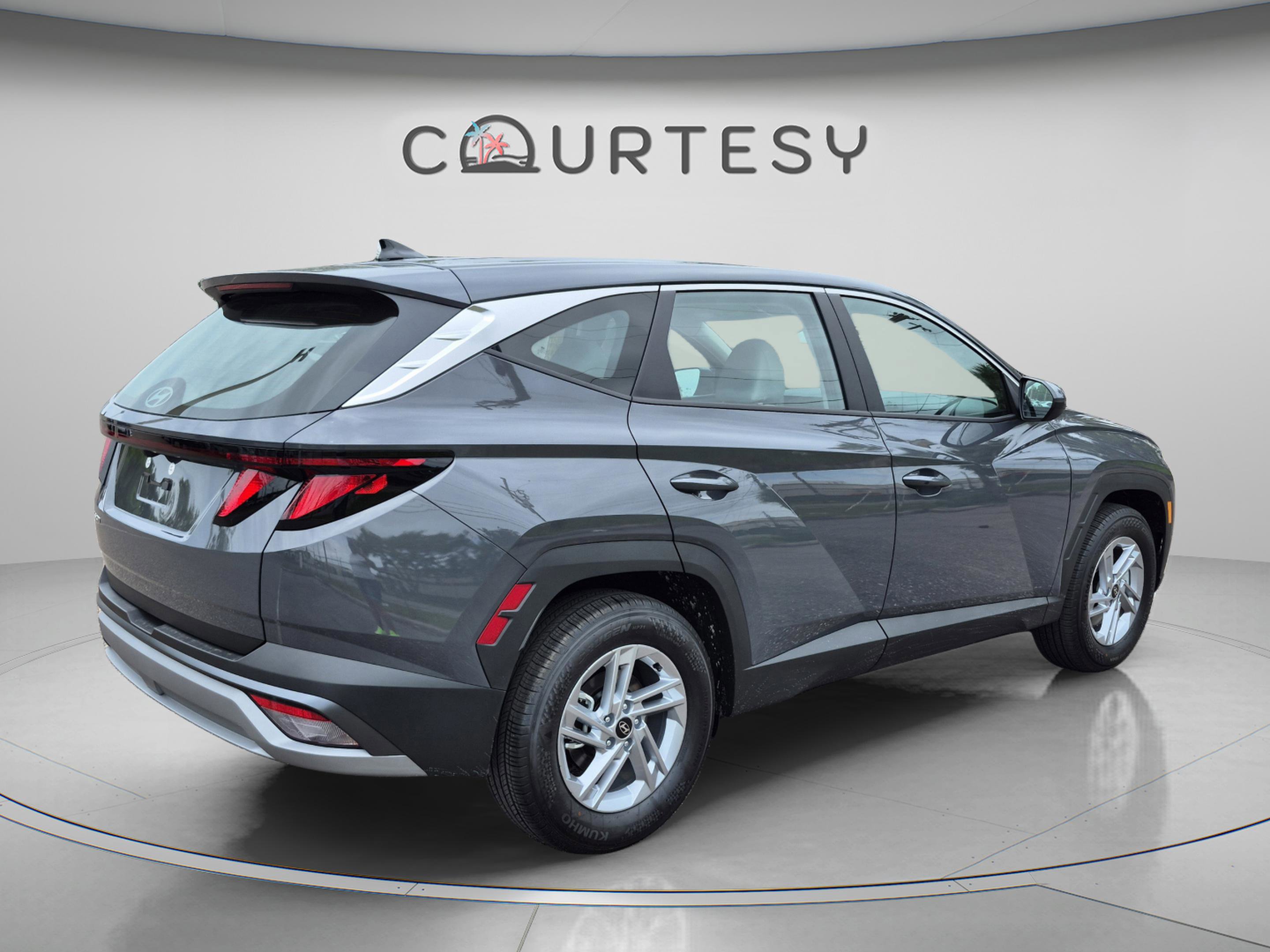 New 2026 Hyundai Tucson SE FWD image 5