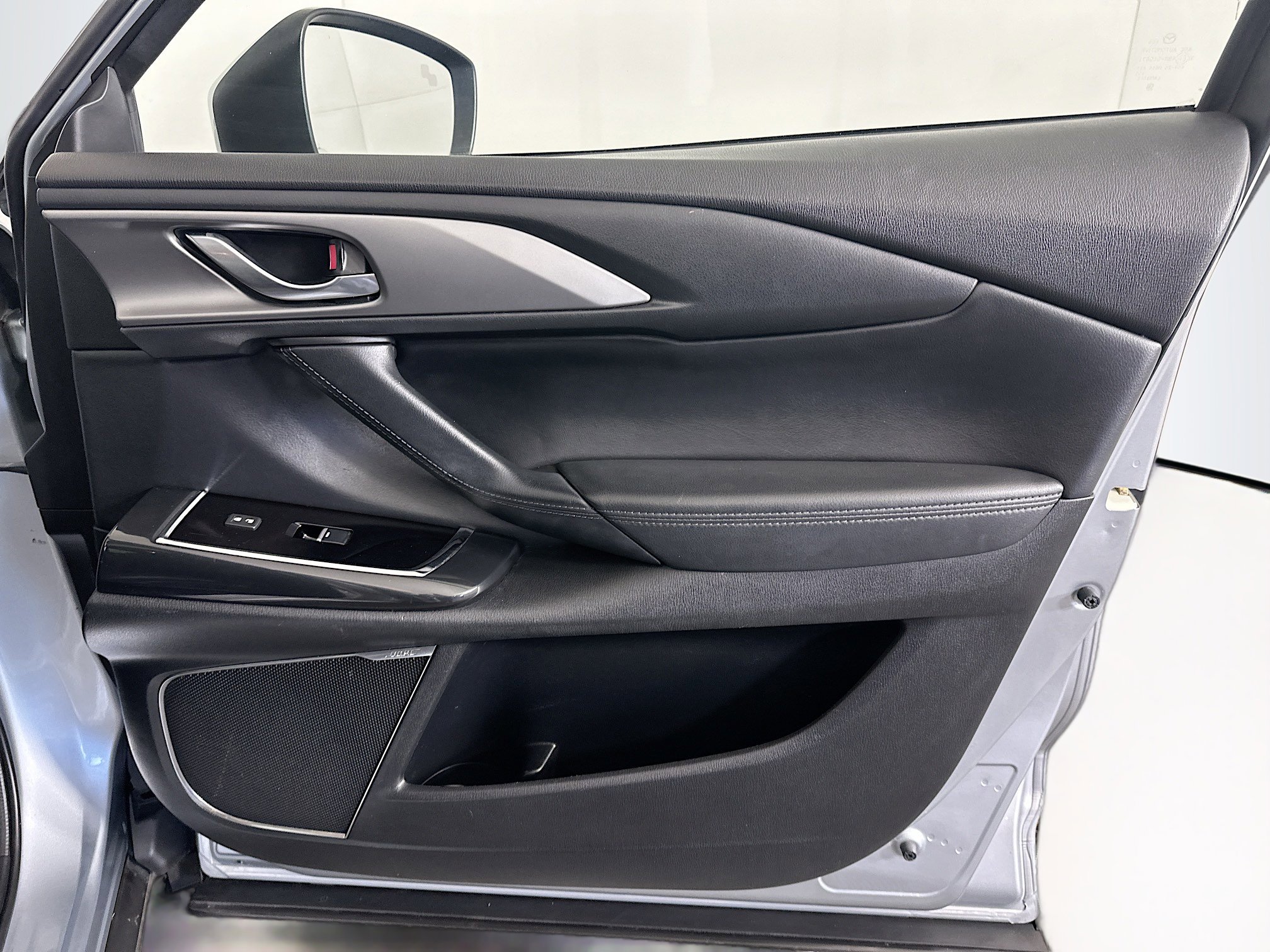 Used 2019 MAZDA CX-9 Touring w/ Touring Premium Package image 35