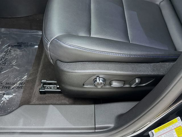 Used 2024 Cadillac XT4 Sport w/ Technology Package image 20