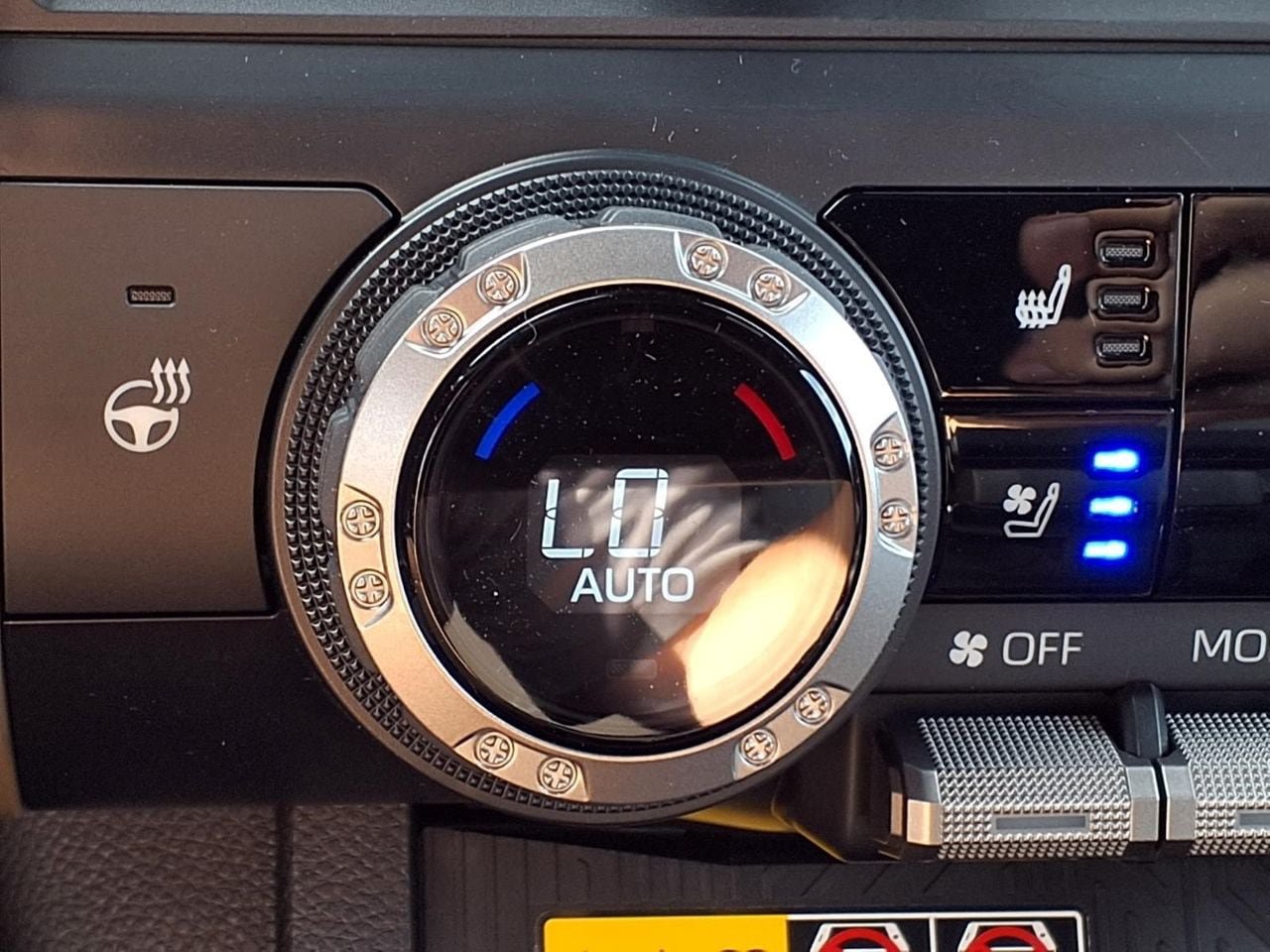 New 2026 Toyota Tacoma Limited AWD/4WD image 15