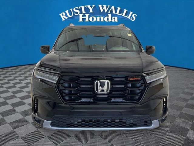 New 2025 Honda Pilot TrailSport image 8