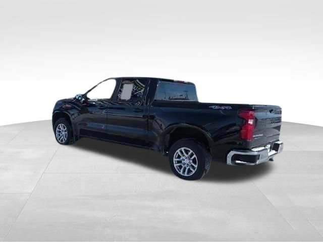 Used 2022 Chevrolet Silverado 1500 LT AWD/4WD image 33