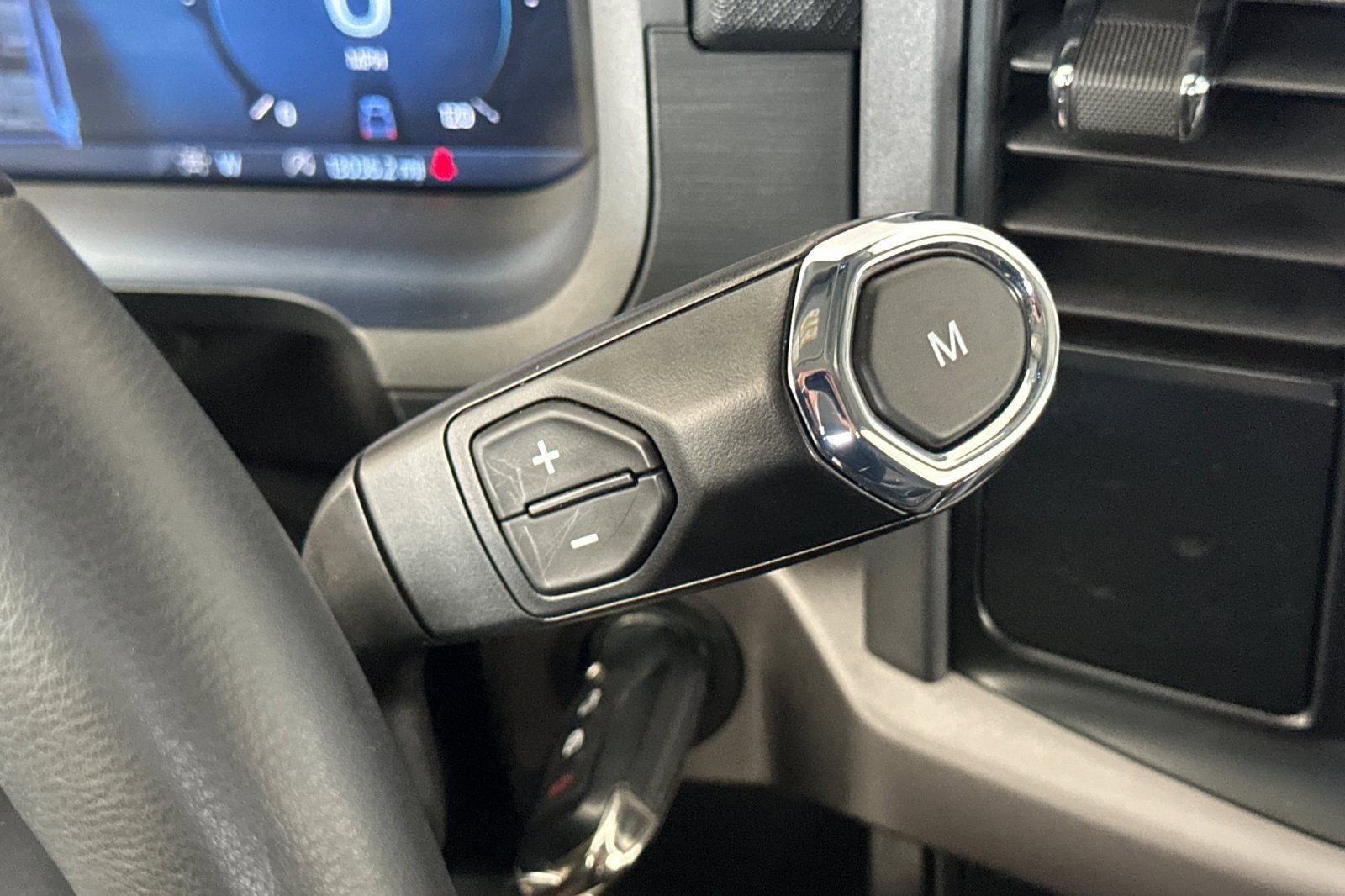 Used 2025 Ford F150 XLT w/ Equipment Group 301A Standard image 19