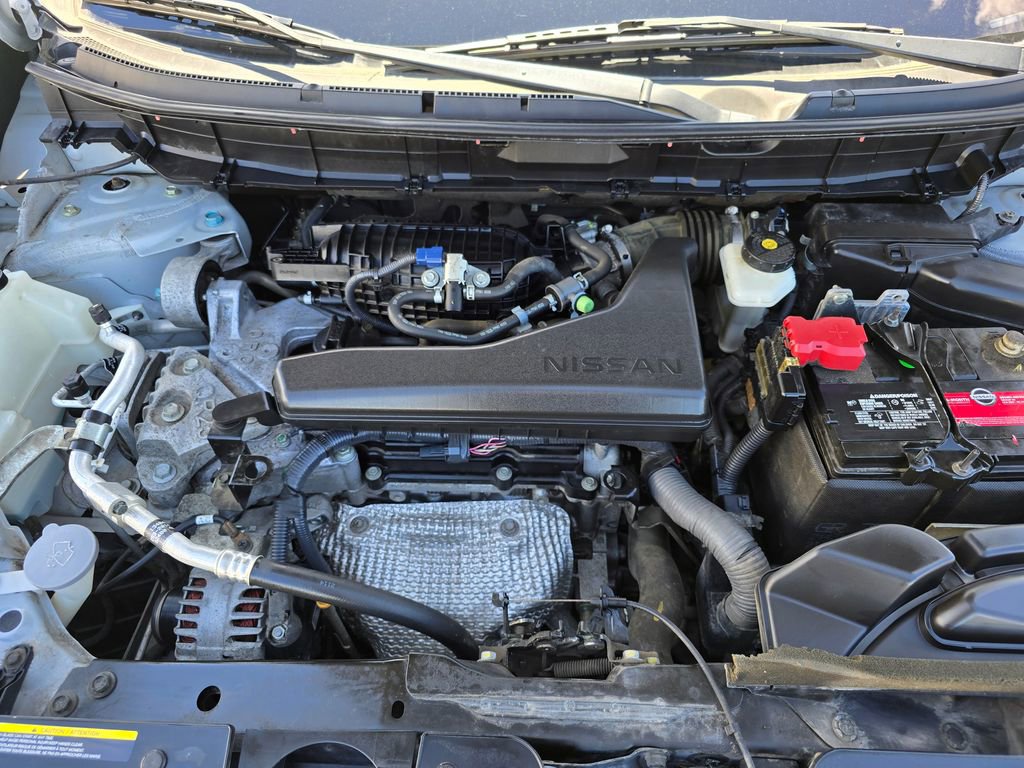 Used 2015 Nissan Rogue SL image 30