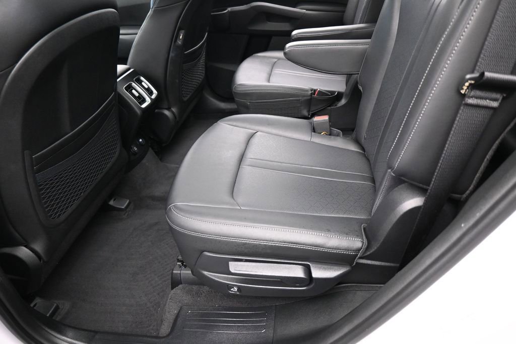 Used 2022 Kia Sorento EX w/ Panoramic Sunroof Package FWD image 35